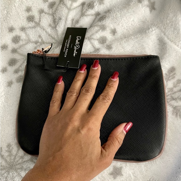 Black Accessory Pouch - Picture 3 of 3